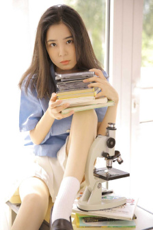 黑巨茎大战俄罗斯白人美女正片
