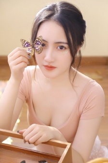 JAPANESE MOM